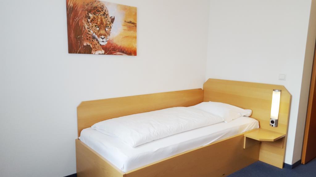 G&K Hotel Guntramsdorf Cameră foto