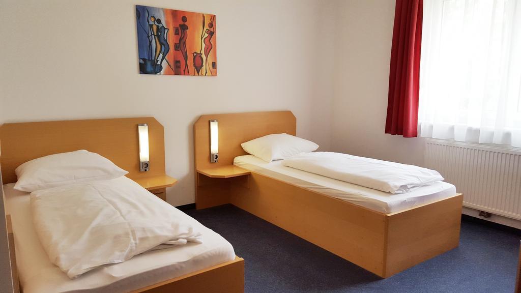 G&K Hotel Guntramsdorf Cameră foto
